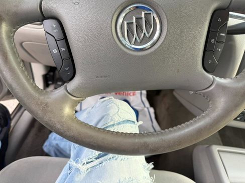 Used 2008 Buick LaCrosse CX image 10