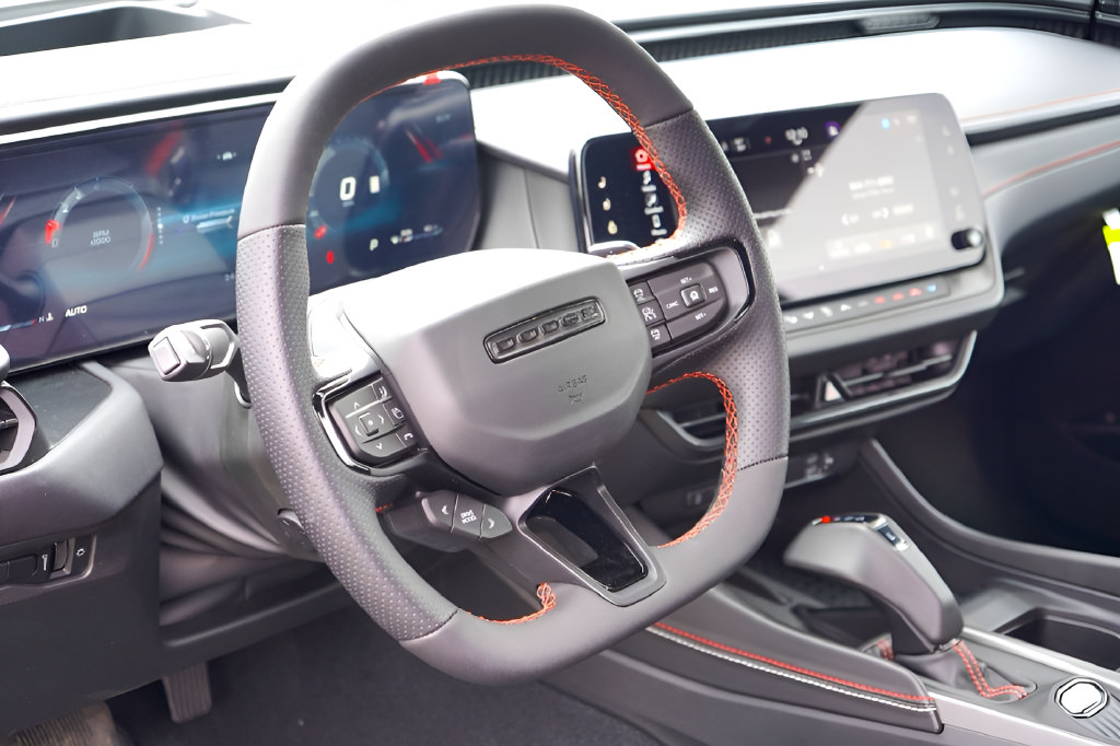 Used 2026 Dodge Charger Scat Pack AWD/4WD image 9