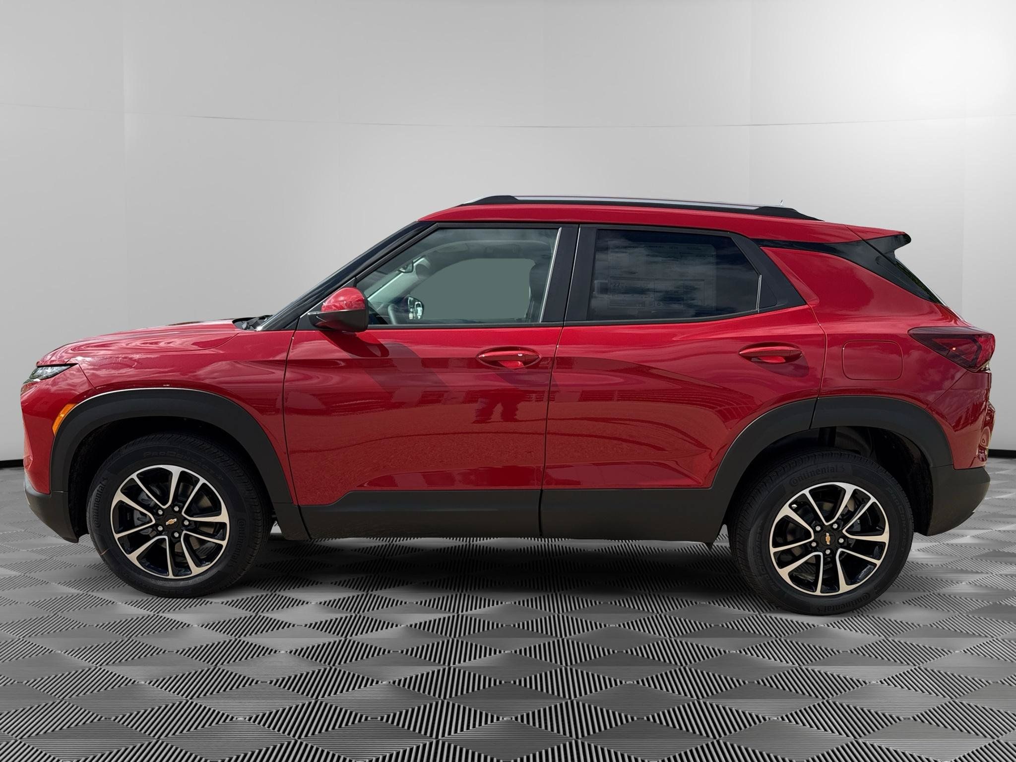 New 2026 Chevrolet TrailBlazer LT w/ Convenience Package AWD/4WD image 2