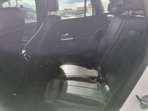 Used 2021 Mercedes-Benz GLA 250 image 27