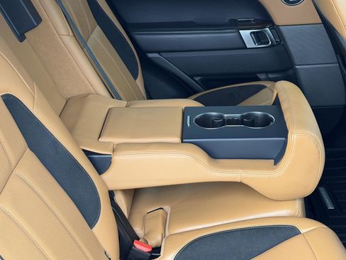 Used 2019 Land Rover Range Rover Sport Supercharged image 47