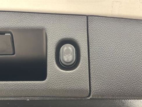 Used 2018 Chevrolet Tahoe Premier w/ RST 6.2L Performance Edition image 33