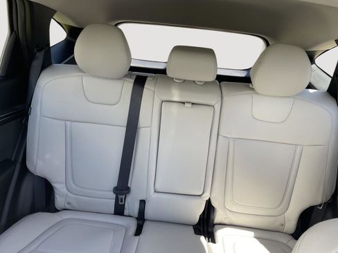 Used 2024 Hyundai Tucson SEL w/ Convenience Package image 9