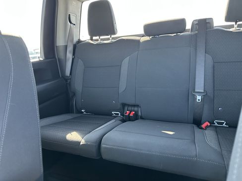 Used 2025 Chevrolet Silverado 2500 Custom w/ Custom Value Package image 20