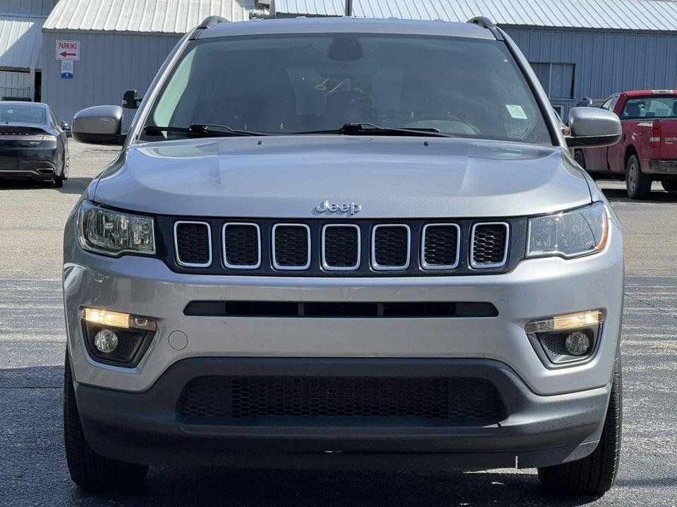 Used 2020 Jeep Compass Latitude w/ Cold Weather Group AWD/4WD image 6
