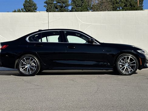 Used 2019 BMW 330i Sedan w/ Convenience Package image 6