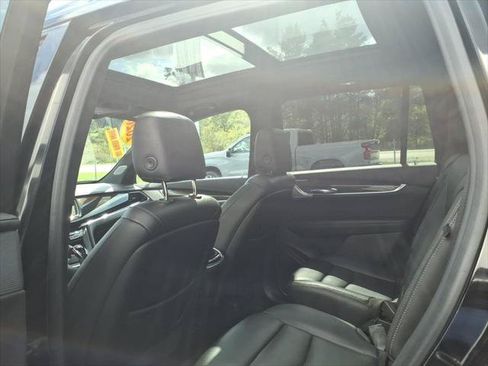 Used 2020 Cadillac XT6 Sport AWD/4WD image 10