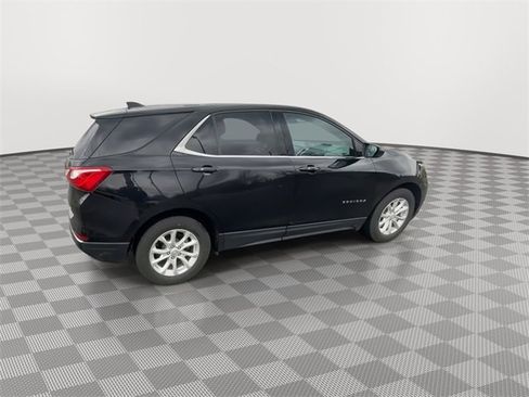 Used 2018 Chevrolet Equinox LT image 8
