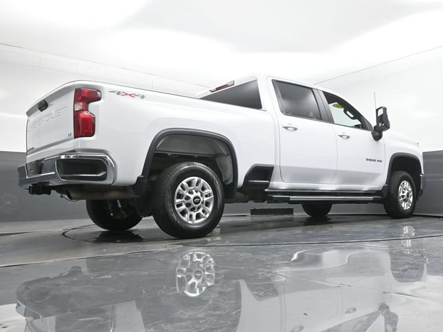 Used 2026 Chevrolet Silverado 2500 LT AWD/4WD image 32