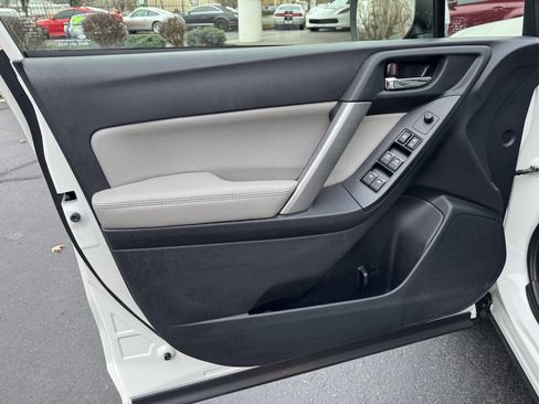 Used 2018 Subaru Forester 2.5i Limited w/ Popular Package #2 image 25