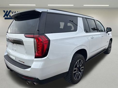 Used 2023 GMC Yukon XL AT4 w/ AT4 Premium Package image 2