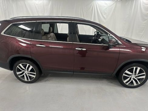 Used 2016 Honda Pilot Touring image 2