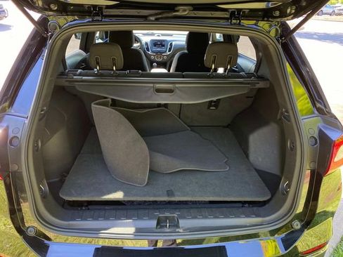 Used 2019 Chevrolet Equinox LT w/ LPO, Cargo Package FWD image 29