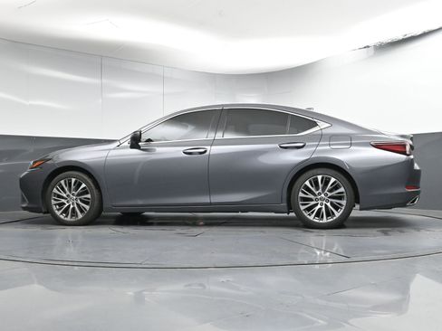 Used 2019 Lexus ES 350 Luxury w/ Accessory Package 2 image 30