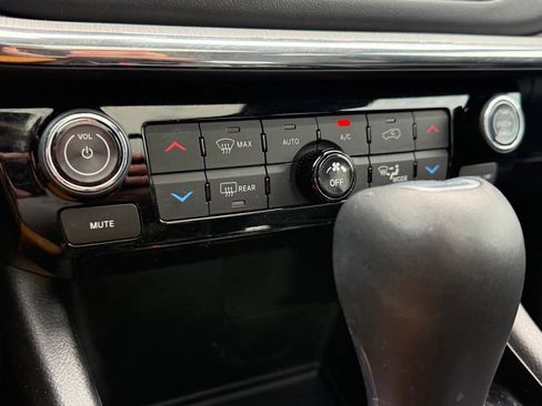Used 2022 Jeep Compass High Altitude AWD/4WD image 54