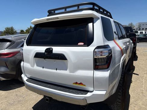 Used 2024 Toyota 4Runner TRD Off-Road Premium w/ Off Road Premium Plus Package AWD/4WD image 5