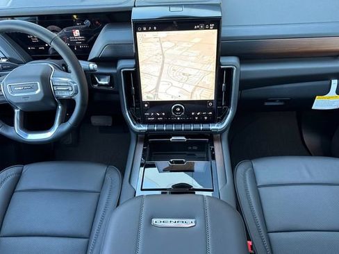 New 2026 GMC Yukon Denali w/ Sun & Power Step Package image 15