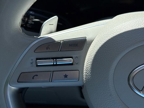 Used 2024 Hyundai Palisade Calligraphy image 25