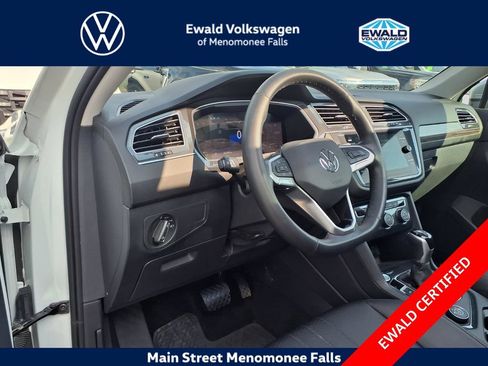 Used 2024 Volkswagen Tiguan Wolfsburg Edition AWD/4WD image 11