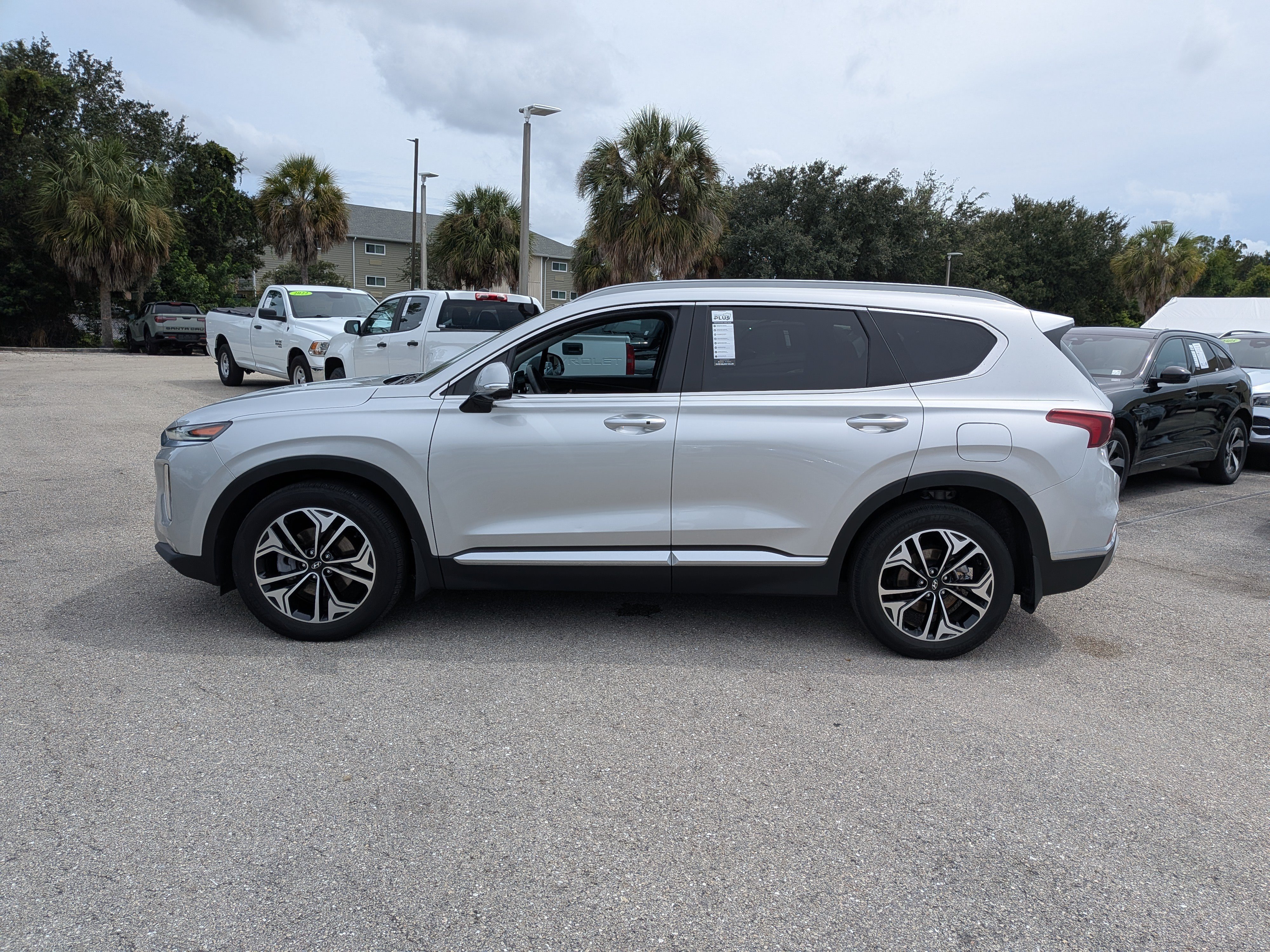 Used 2019 Hyundai Santa Fe FWD image 7