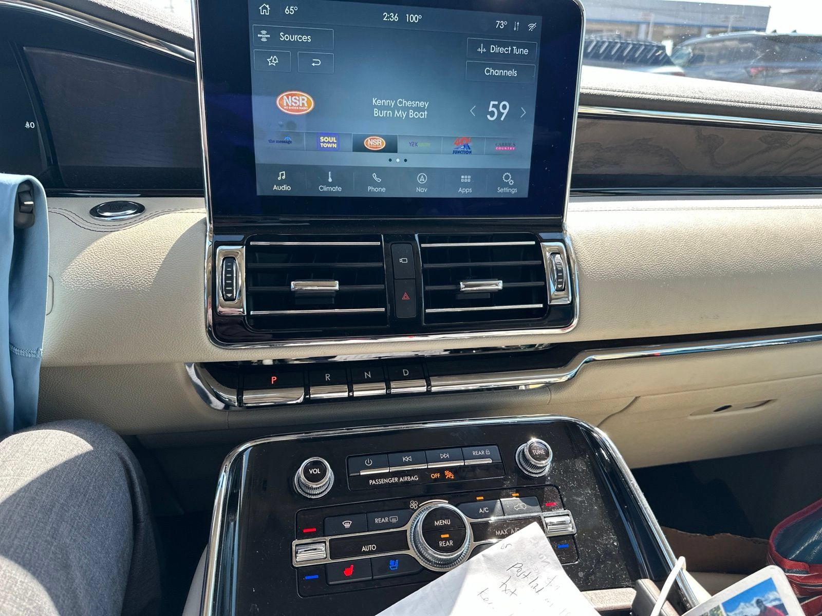 Used 2020 Lincoln Navigator Reserve w/ Luxury Package RWD image 19
