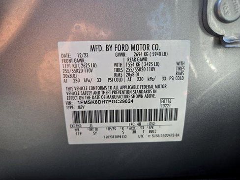 Certified 2023 Ford Explorer XLT w/ Equipment Group 202A AWD/4WD image 28