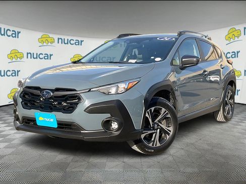 Used 2024 Subaru Crosstrek 2.0i Premium image 3