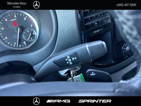 Used 2023 Mercedes-Benz Metris Passenger image 28