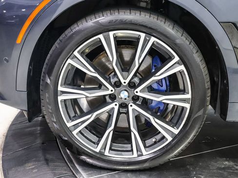 Used 2020 BMW X7 xDrive40i w/ M Sport Package AWD/4WD image 9