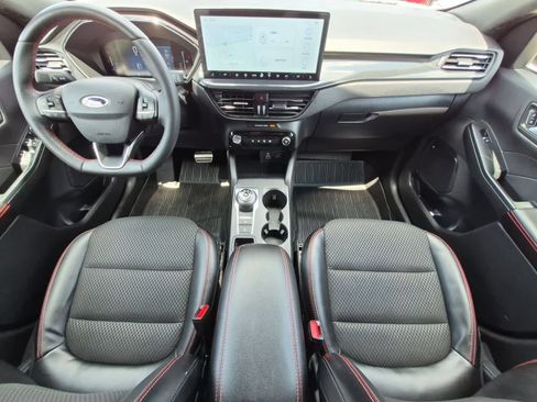 Used 2024 Ford Escape ST-Line w/ Tech Pack #1 AWD/4WD image 15