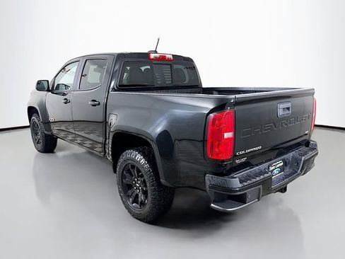 Used 2022 Chevrolet Colorado Z71 w/ Z71 Midnight Edition AWD/4WD image 5