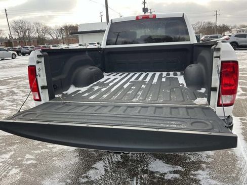 Used 2018 RAM 1500 Tradesman image 12