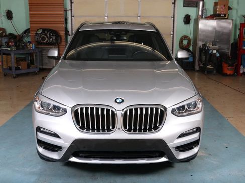 Used 2021 BMW X3 xDrive30i w/ Convenience Package image 9