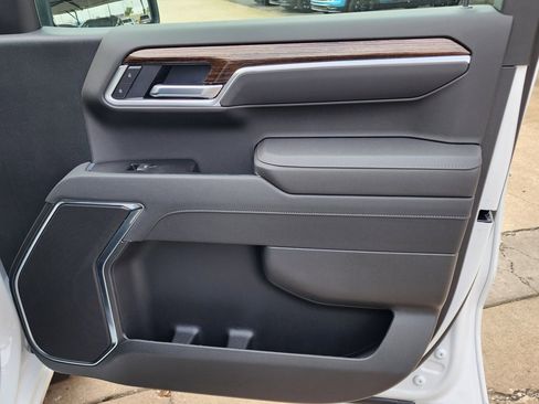 New 2026 GMC Sierra 1500 Elevation image 36