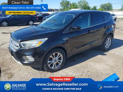 Used 2017 Ford Escape SE