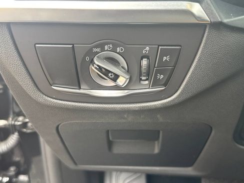 Used 2023 BMW X3 xDrive30i AWD/4WD image 42