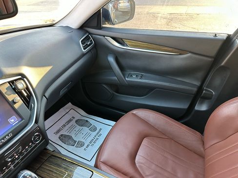 Used 2015 Maserati Ghibli S Q4 image 25