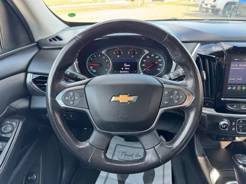 Used 2020 Chevrolet Traverse LT AWD/4WD image 18