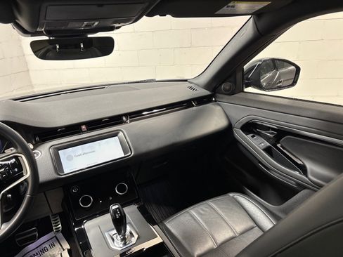 Used 2023 Land Rover Range Rover Evoque R-Dynamic S AWD/4WD image 36