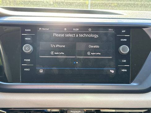 Used 2022 Volkswagen Taos SE AWD/4WD image 24