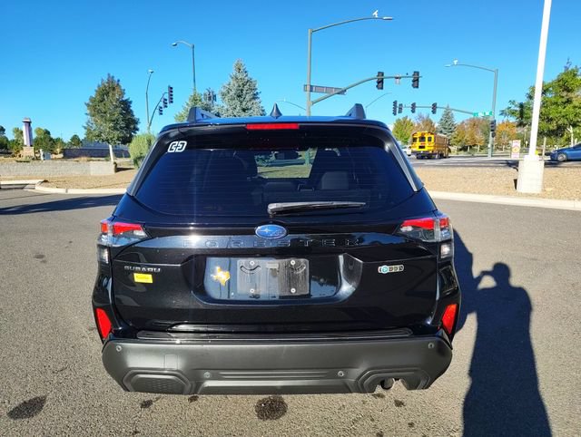 Certified 2025 Subaru Forester Limited AWD/4WD image 4