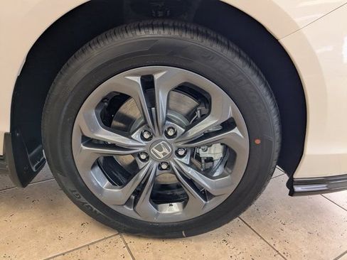 New 2026 Honda Accord EX-L image 10