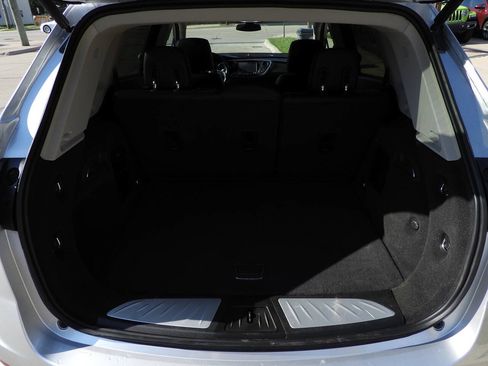 Used 2019 Buick Envision Essence FWD image 26