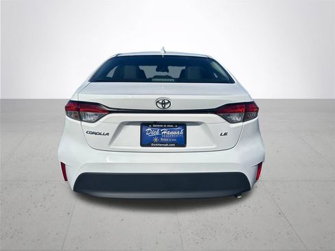 Used 2024 Toyota Corolla LE FWD image 8