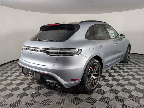 New 2026 Porsche Macan S image 7