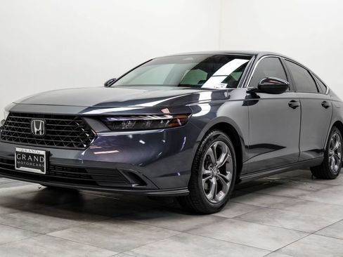 Used 2024 Honda Accord EX image 7