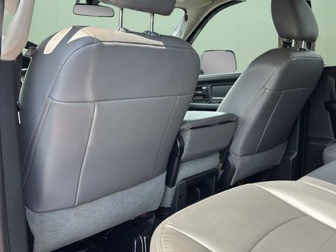 Certified 2016 RAM 3500 Tradesman image 21