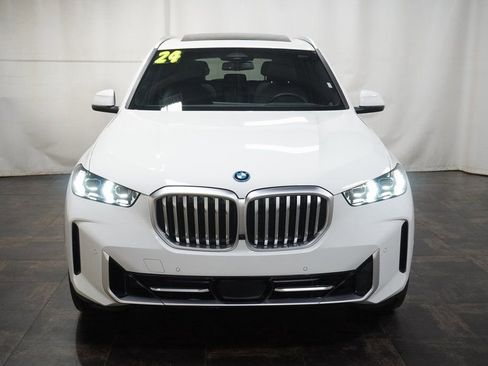 Used 2024 BMW X5 xDrive50e image 8