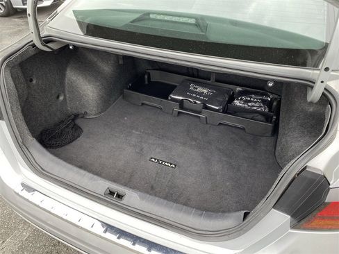 Certified 2023 Nissan Altima 2.5 SV image 12