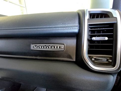 Certified 2022 RAM 1500 Laramie image 21